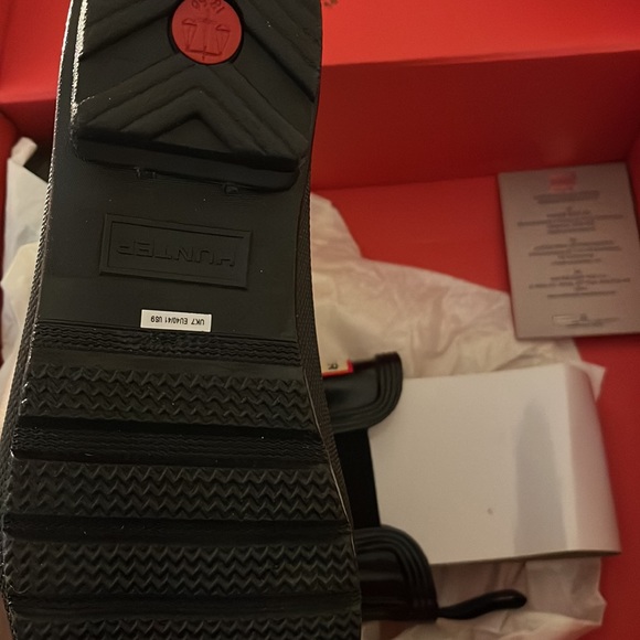 Brand New Women Hunter Rain Boot low top - Picture 3 of 5